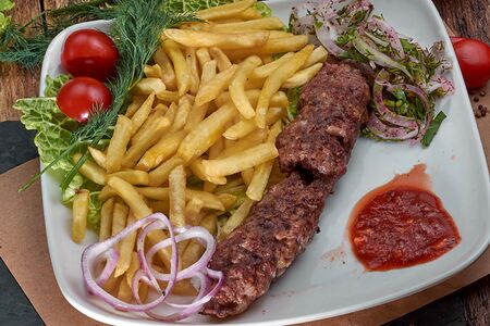 Люля-кебаб с фри