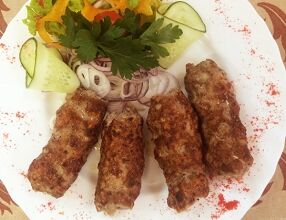 Люля-кебаб из свинины-говядины