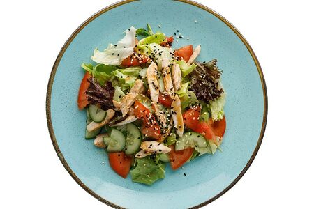 Салат с кисло-сладким соусом