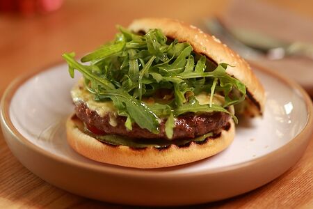 Итальянский бургер Mamma Mia с картофелем фри