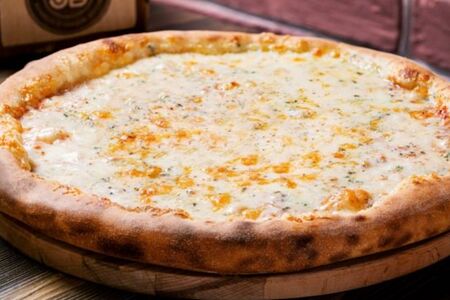 Пицца Сырное Ассорти