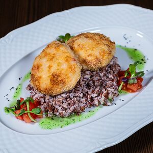 Креветочно-крабовые котлеты с бурым рисом