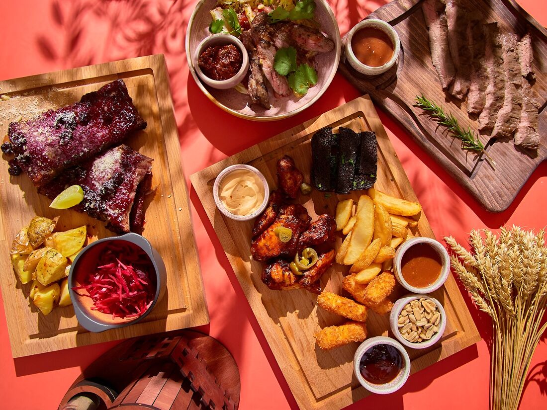 Корова на бочке