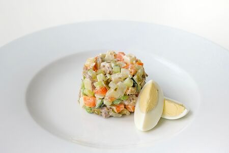 Оливье с говядиной