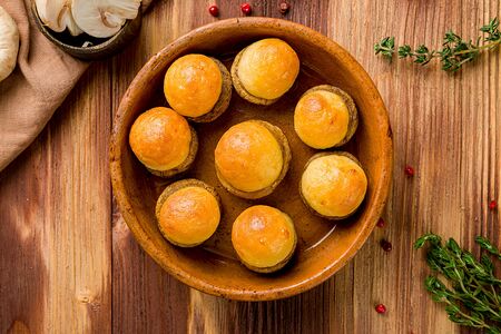 Грибная папаха на кеци