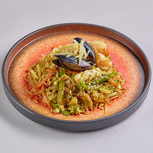 Харусаме с карри и морепродуктами