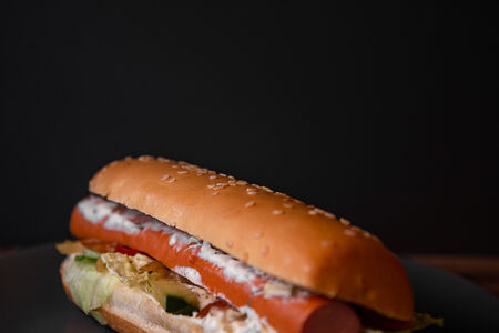 Хот-дог с венской сосиской