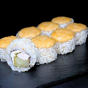 Запеченный ролл курица-ананас