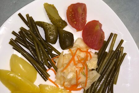 Ассорти из солений