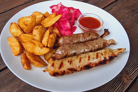 Ассорти из колбасок гриль