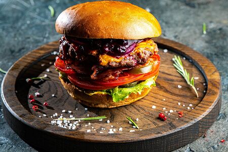 Бургер Blue Cheese