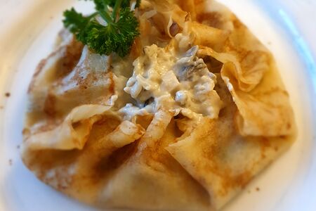 С курицей и грибами