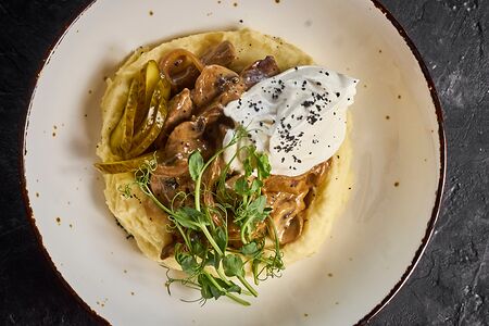 Бефстроганов