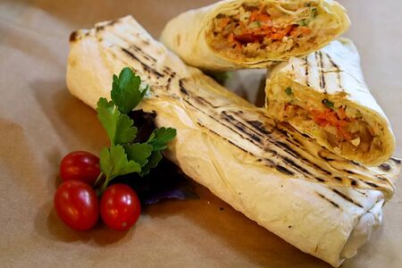 Шаурма Тейсти с говядиной большая