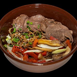 Лапша рамен с говядиной