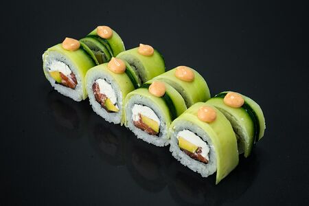 Фреш с лососем и авокадо