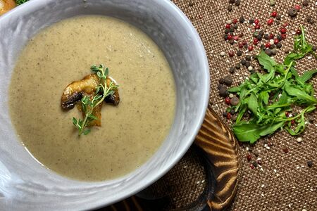 Крем-суп из белых грибов