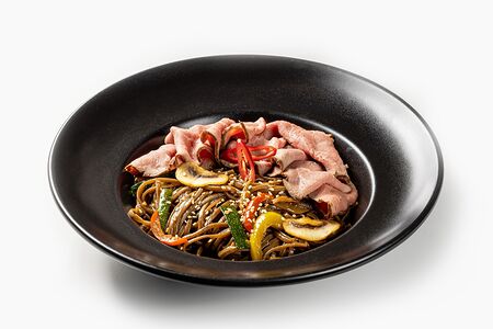 Лапша гречневая с говядиной