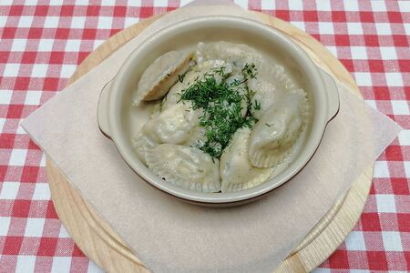 Вареники с картофелем и грибами с жаренным луком