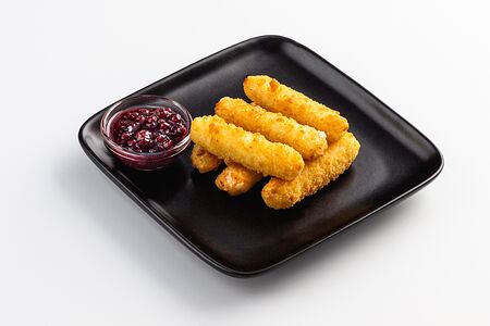 Сырные палочки с джемом
