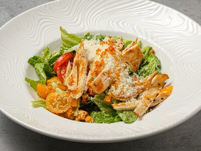 Цезарь с курицей