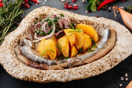 Сельдь с картофелем