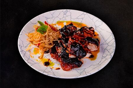 Цыпленок в соусе Чарсиу