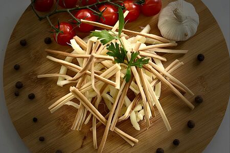 Нарезка Кавказских сыров