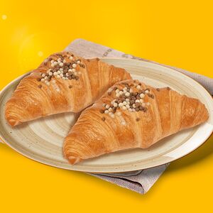 Круассан со сгущенным молоком