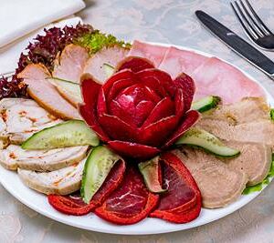 Ассорти мясное