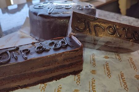 Пирожное Прага