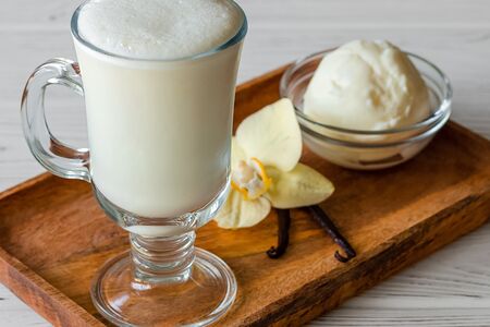 Милкшейк ванильный