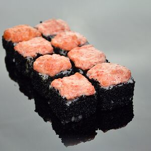 Запеченный ролл Сакуро