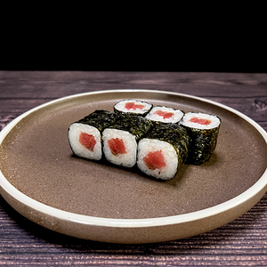 Мини-ролл с тунцом