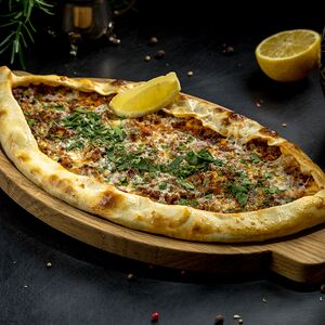 Пиде с мясным фаршем