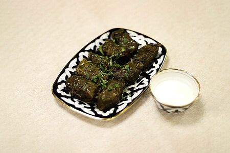 Долма со сметаной