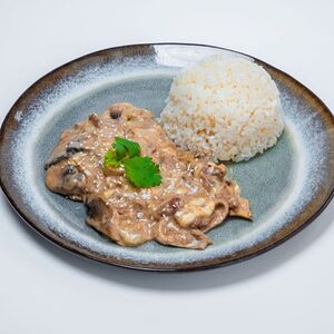 Говядина с грибами