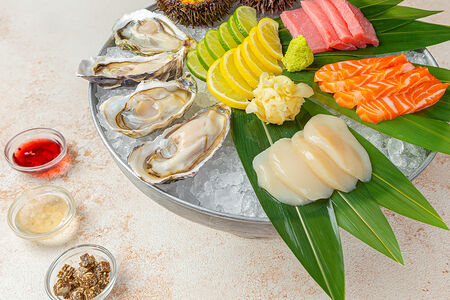 Холодное плато из рыбы и морепродуктов