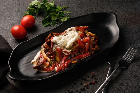 Овощи гриль со страчателлой