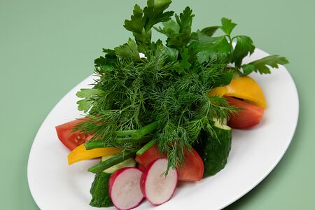 Ассорти свежих овощей