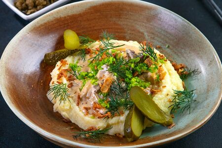 Бефстроганов