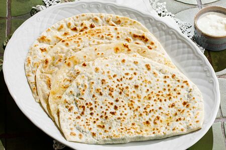 Кутабы с сыром