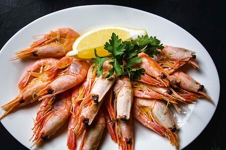 Креветки отварные