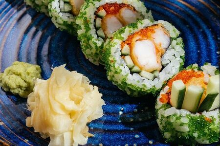 Ролл креветка темпура