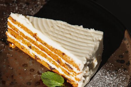 Морковный торт