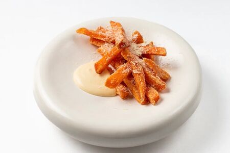 Батат фри с сырным соусом