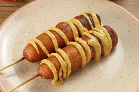 Корн-дог с сосиской