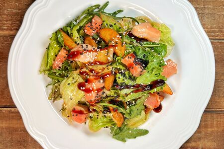 Восточный с лососем