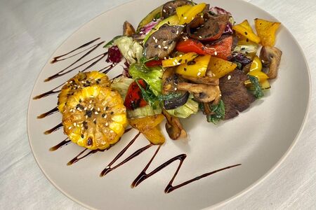 Салат Теплый с говядиной