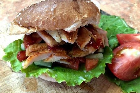 Гамбургер с куриным мясом